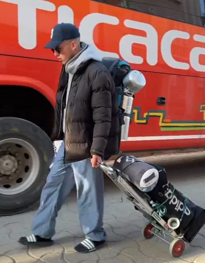 Gold Boys realizando cortes durante el viaje por Sudamérica